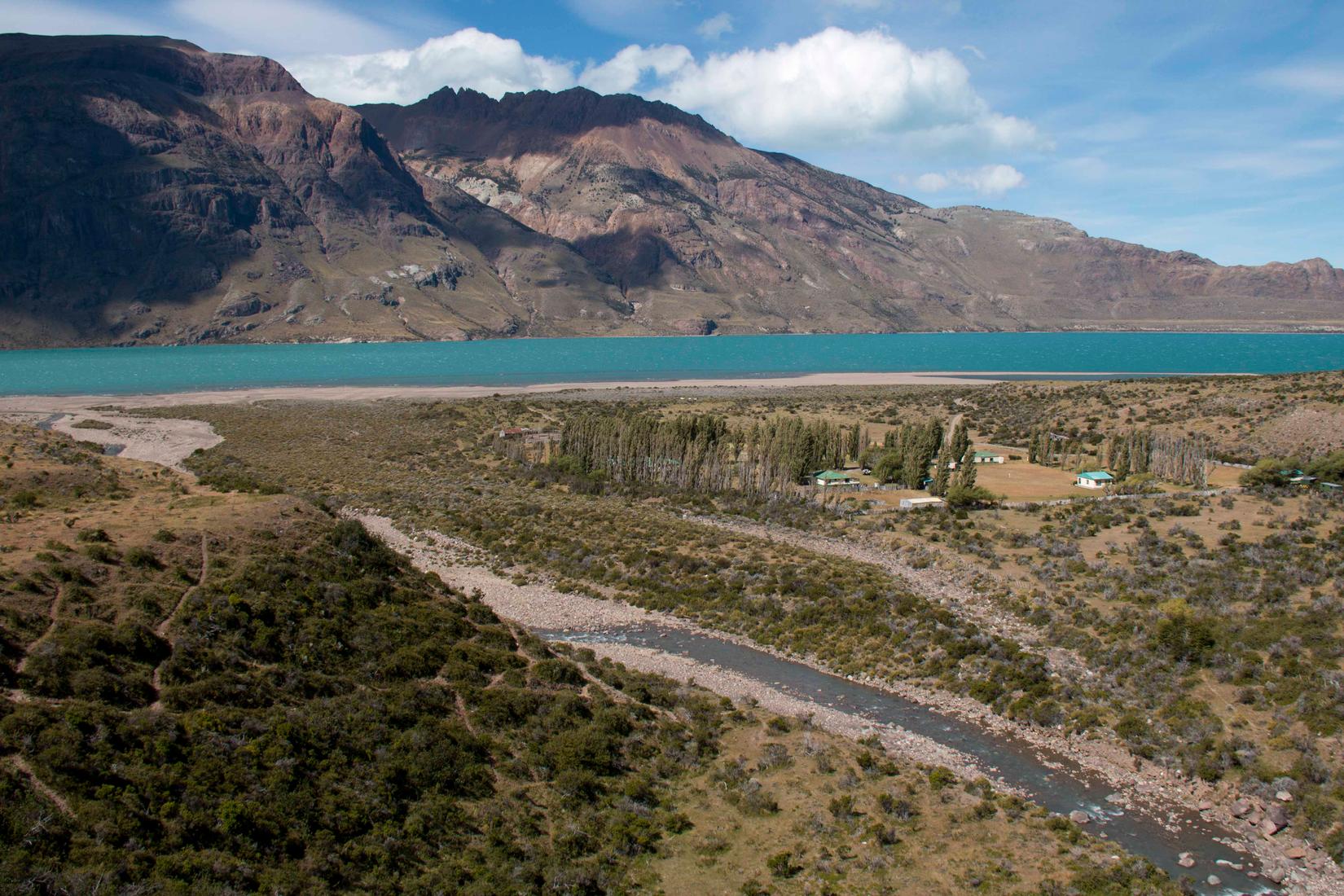 Sandee - HomePage / Lago San Martin