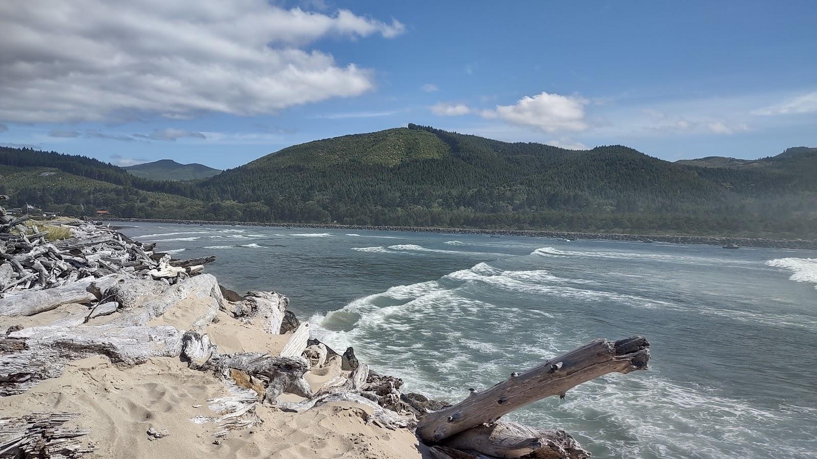 Sandee Nehalem Bay Jetty Trail