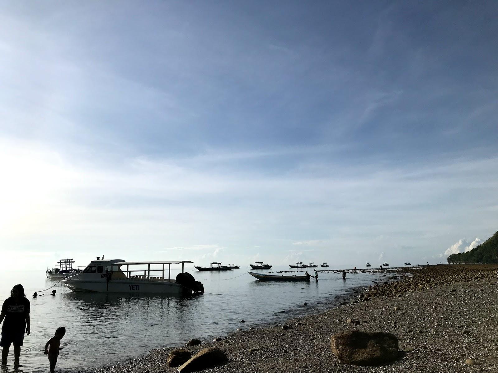 Sandee Seri Beach