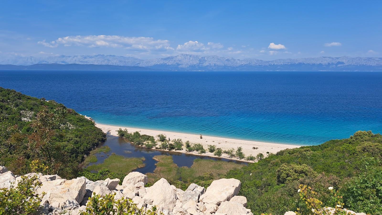Sandee Beach Jezero