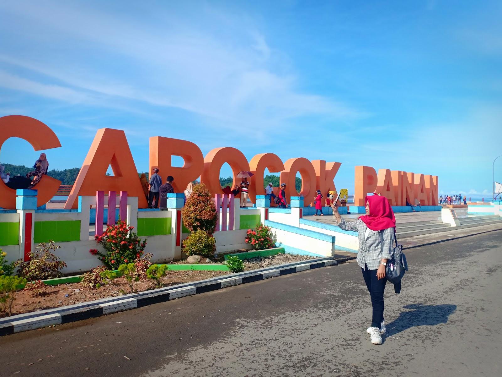 Sandee Pantai Carocok Painan