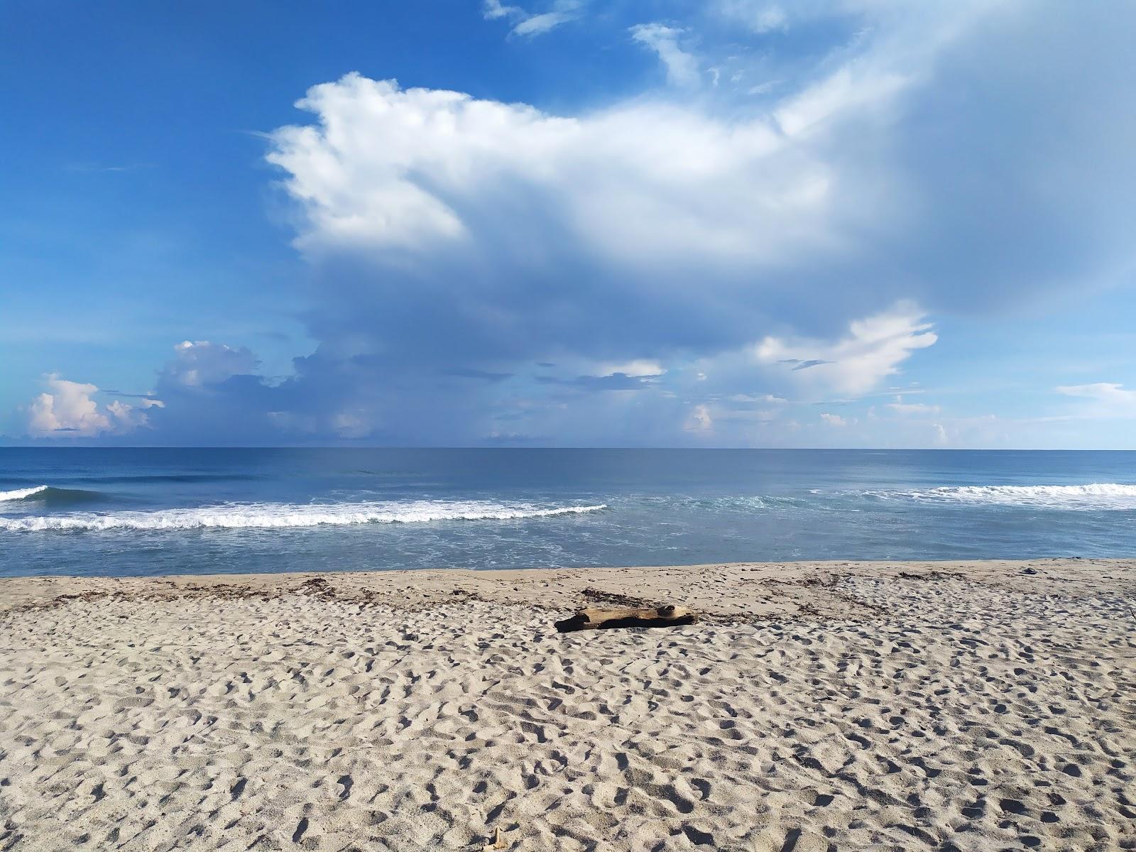 Sandee Cachaco Beach
